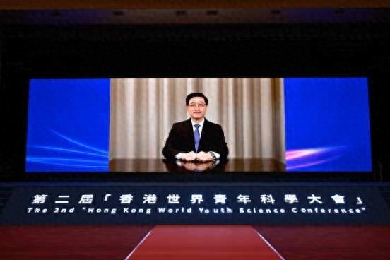 牛途网 水滴公司参加“香港世界青年科学大会” 与立桥人寿签署战略合作协议